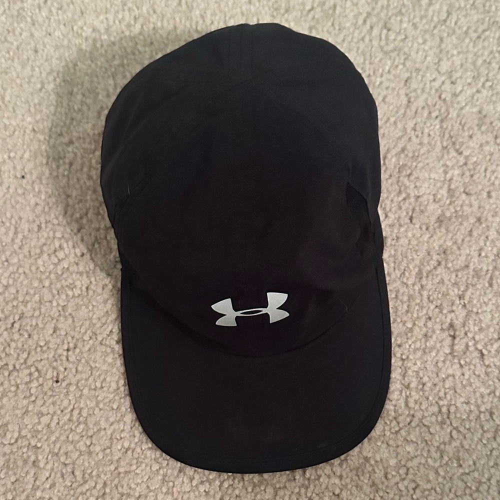 Under Armour Baseball Cap (DISCOUNTED SHIPPING)